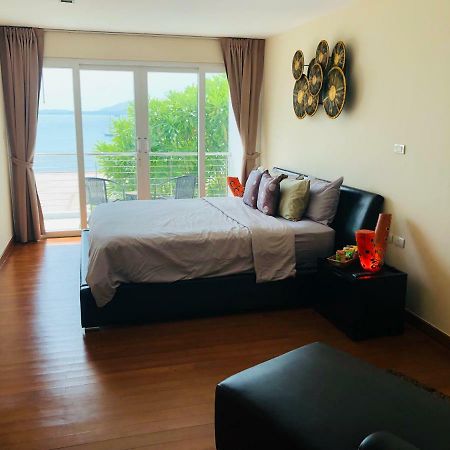 D-Lux 4 Bed Beachfront Apartment With Sea View Panwa Beach Zewnętrze zdjęcie